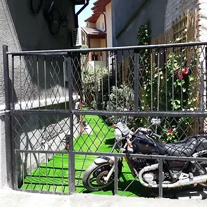3* Гостевой дом Motor House Unirii